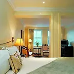 Merrion Hall Trans