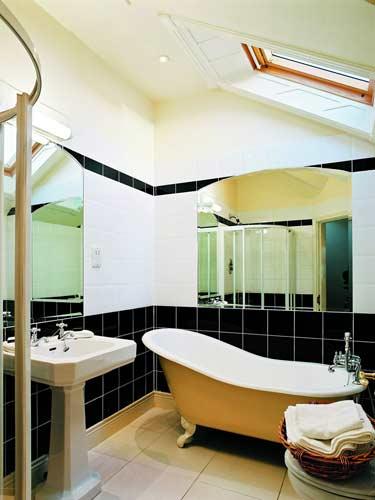 Merrion Hall Trans 4*